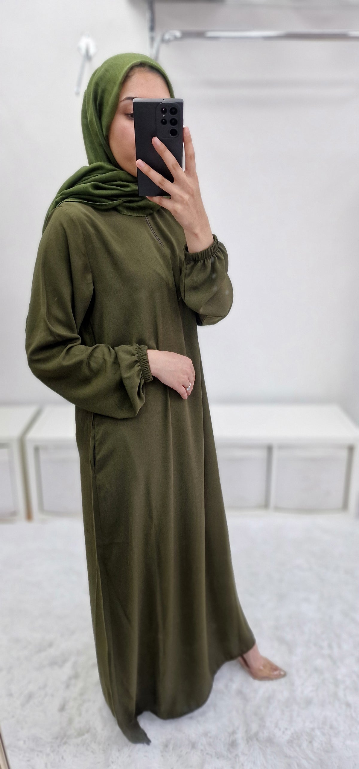 Sultana pocket abaya khaki