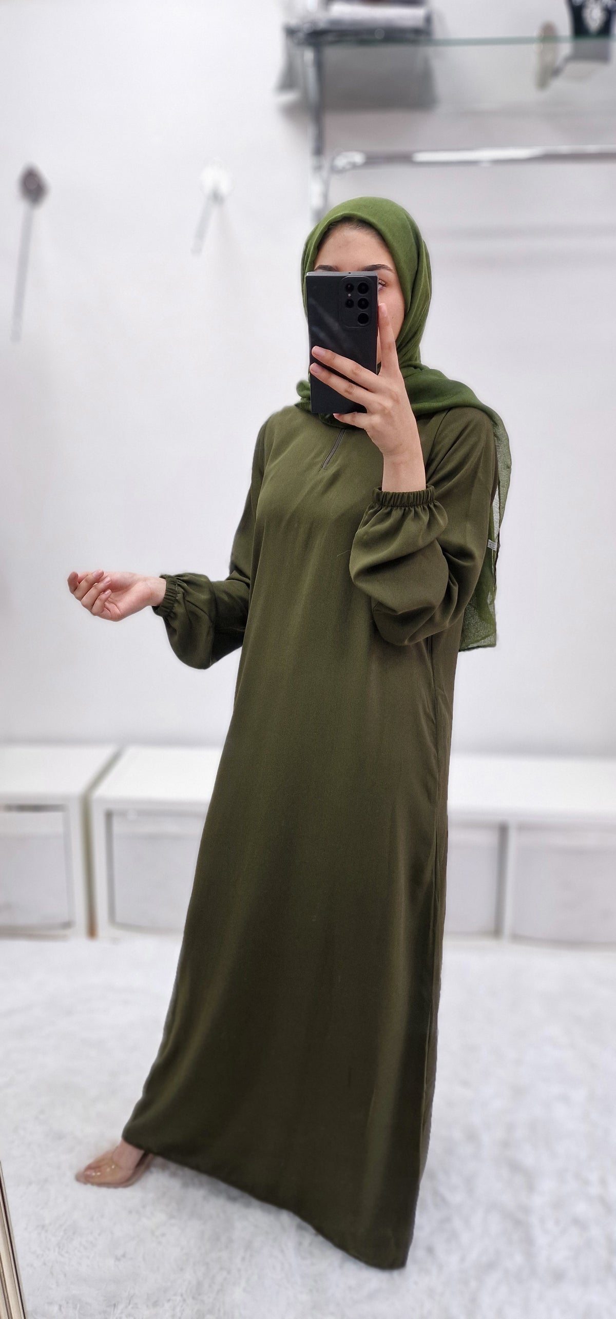 Sultana pocket abaya khaki