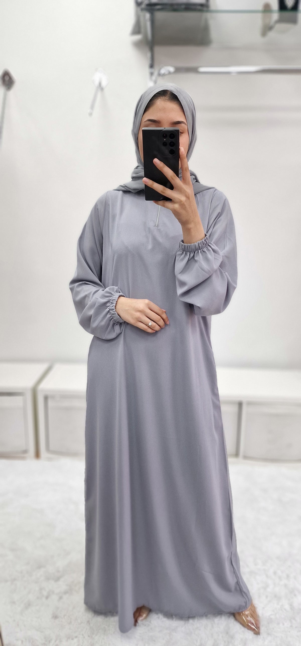 Sultana pocket abaya grey