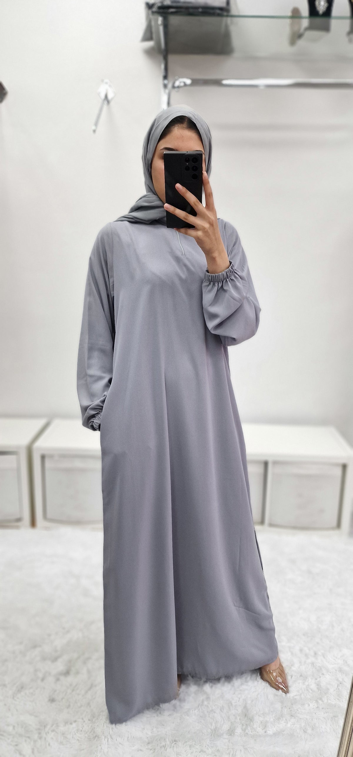 Sultana pocket abaya grey