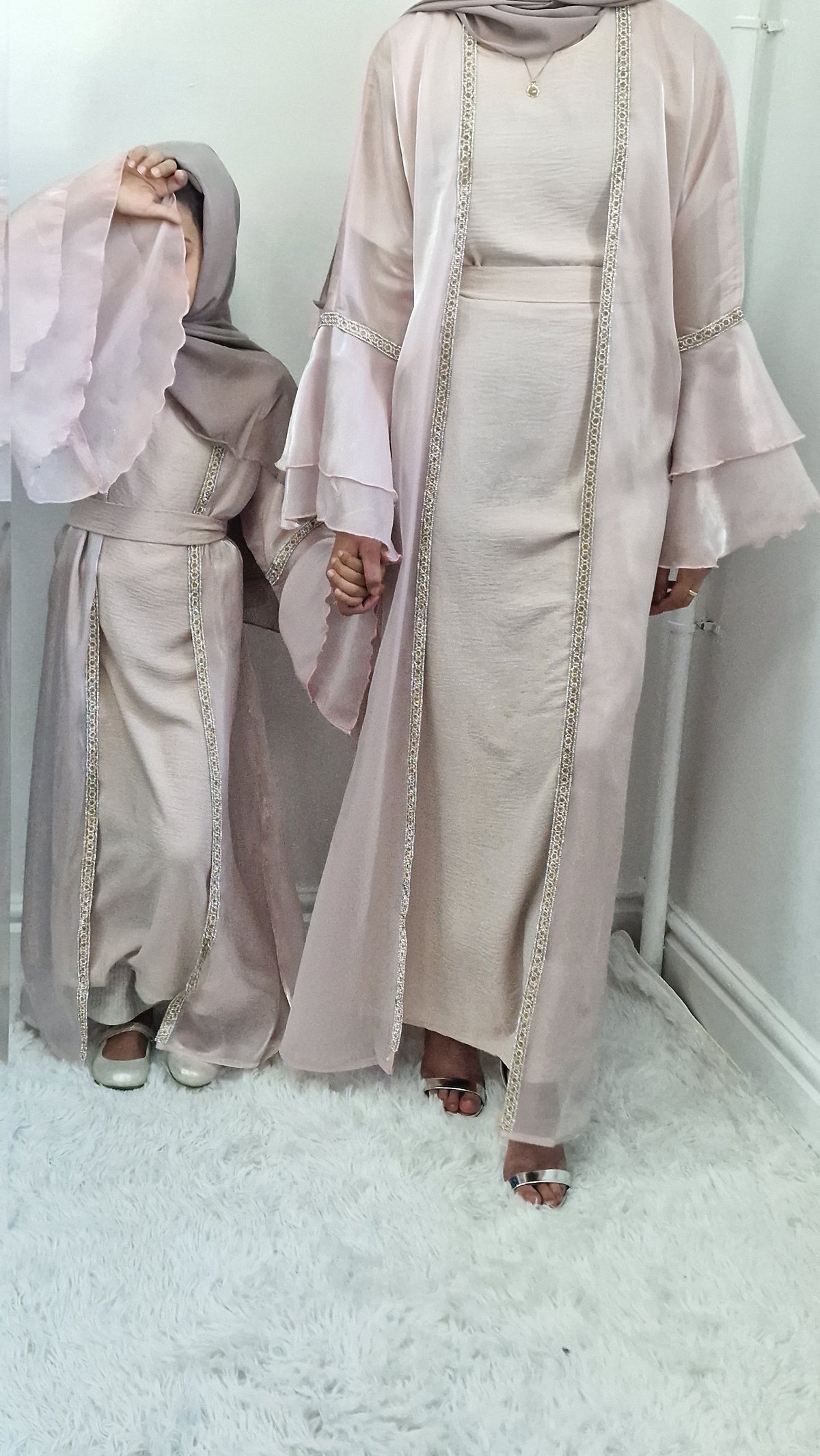 Ameera kids abaya pink