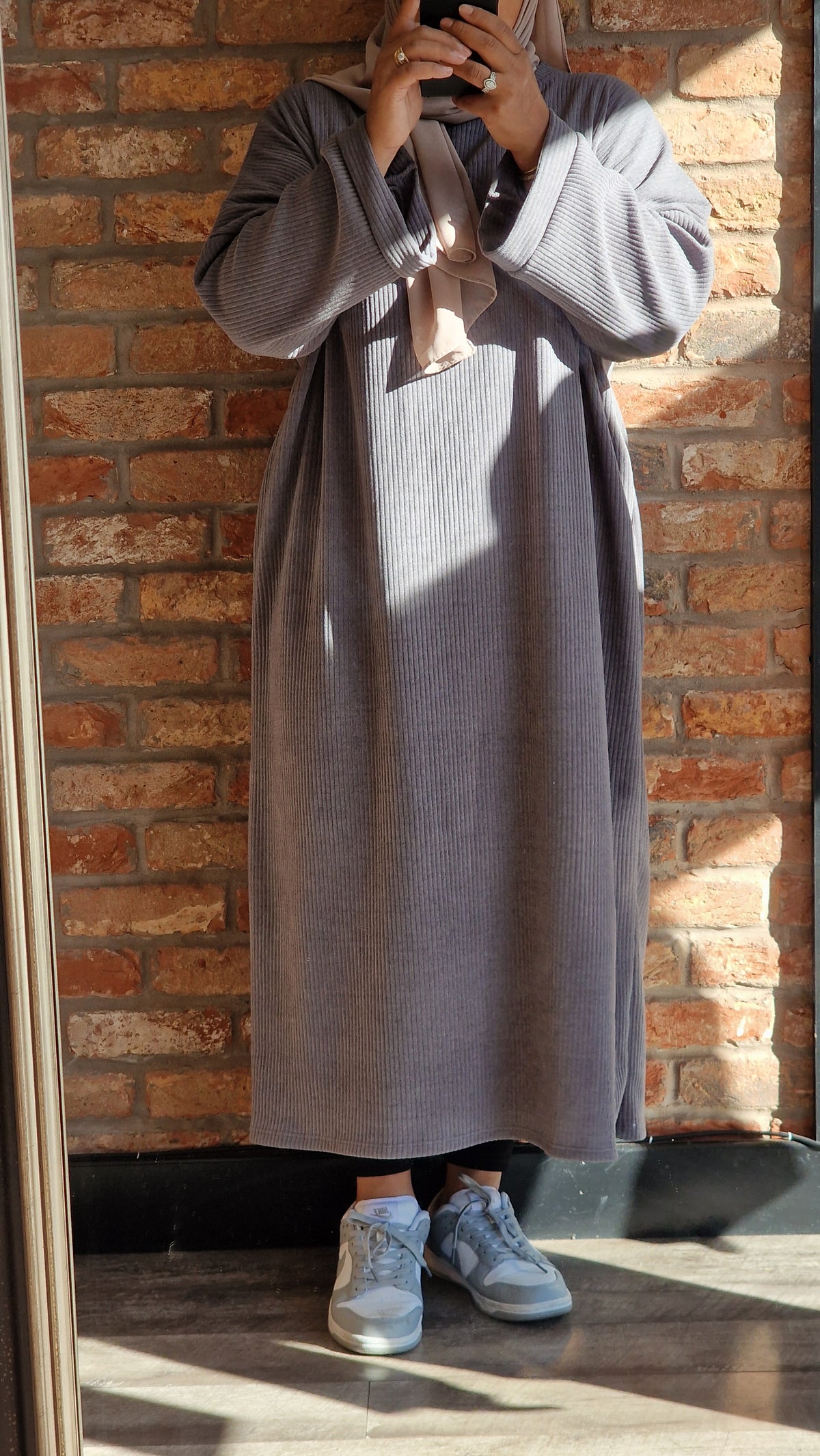 Emani winter cordoury maxi