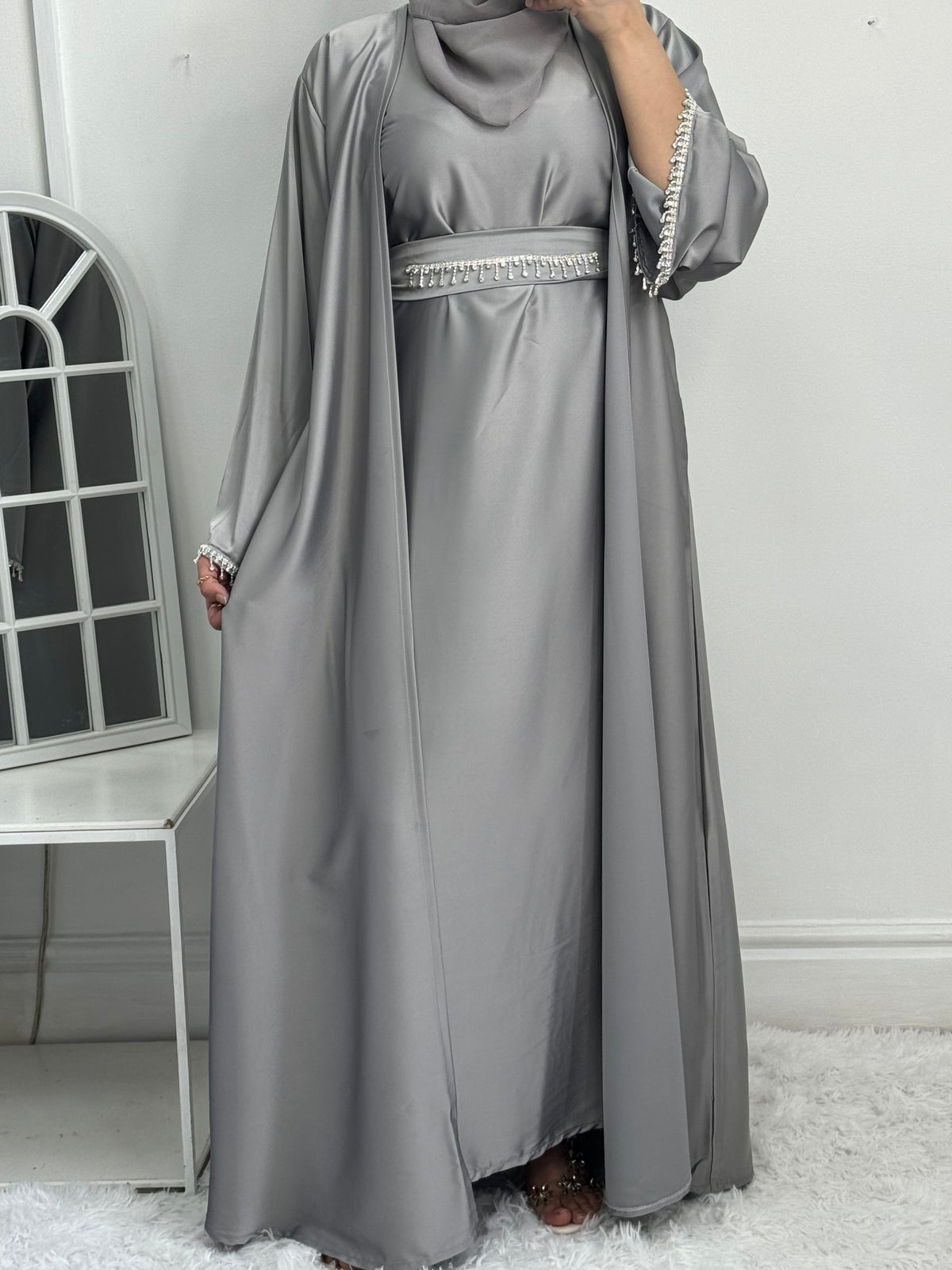 Ikra light grey