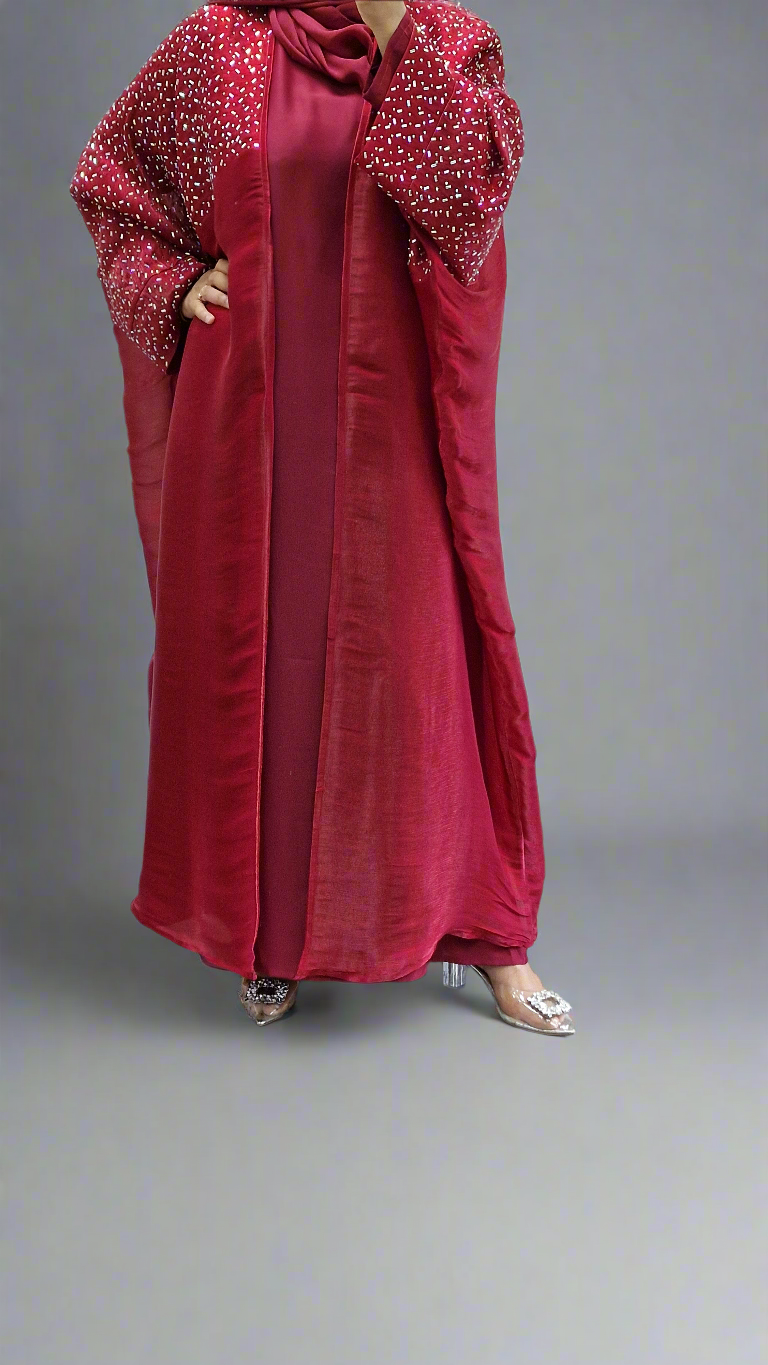 Grace maroon