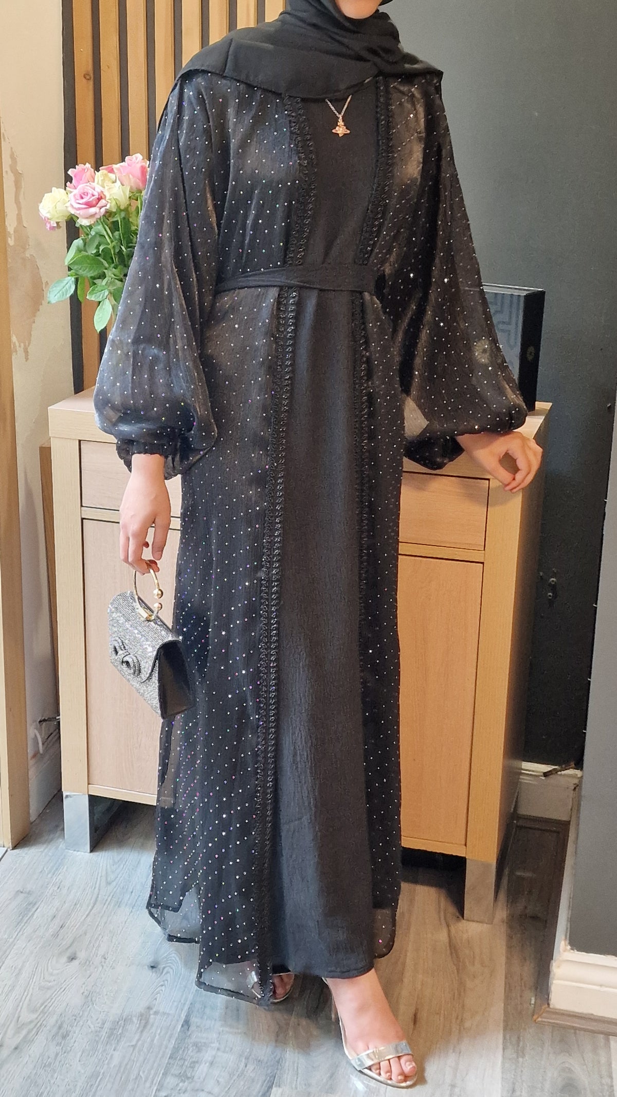 Yusra black abaya