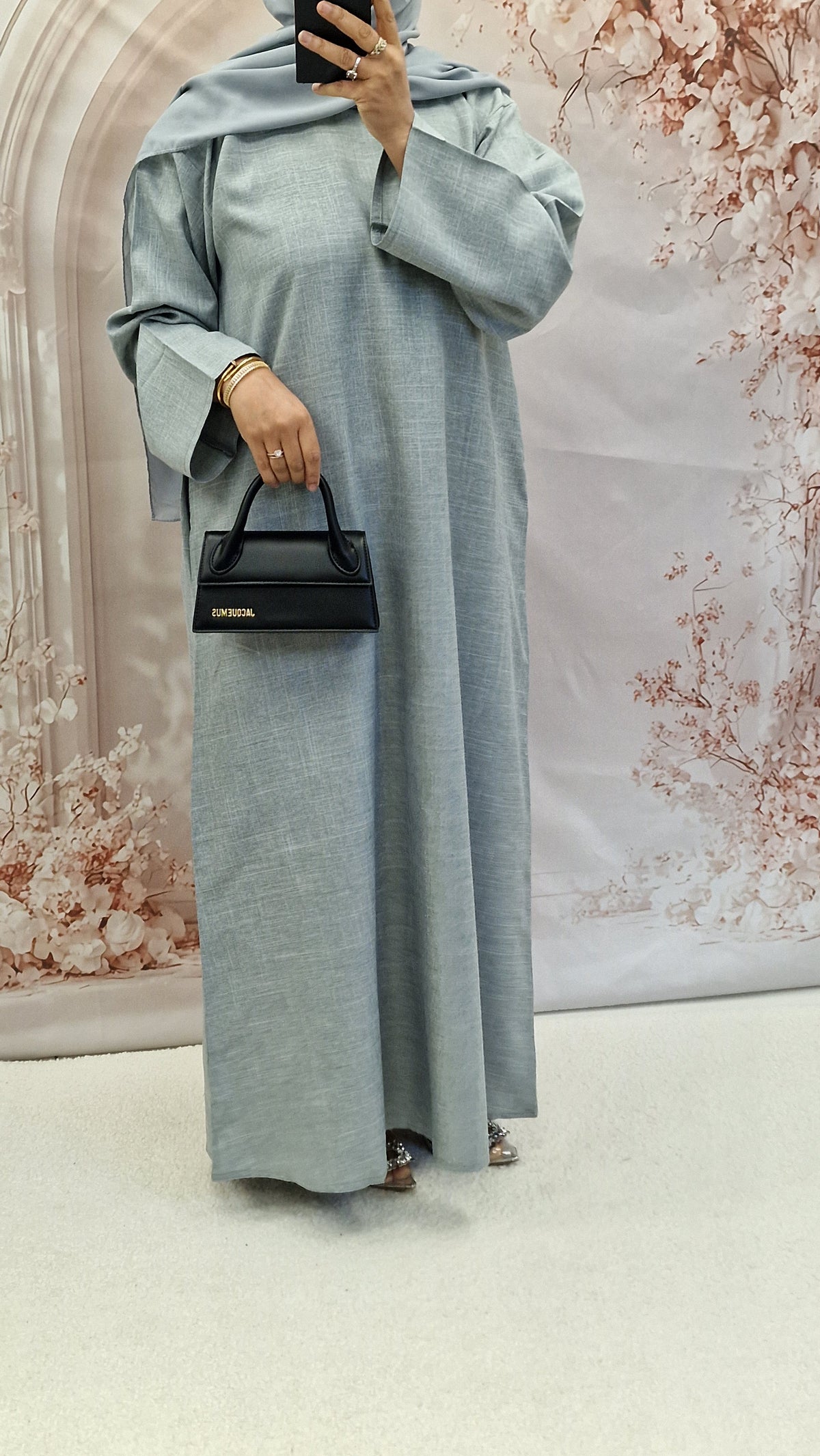 Eshal light grey