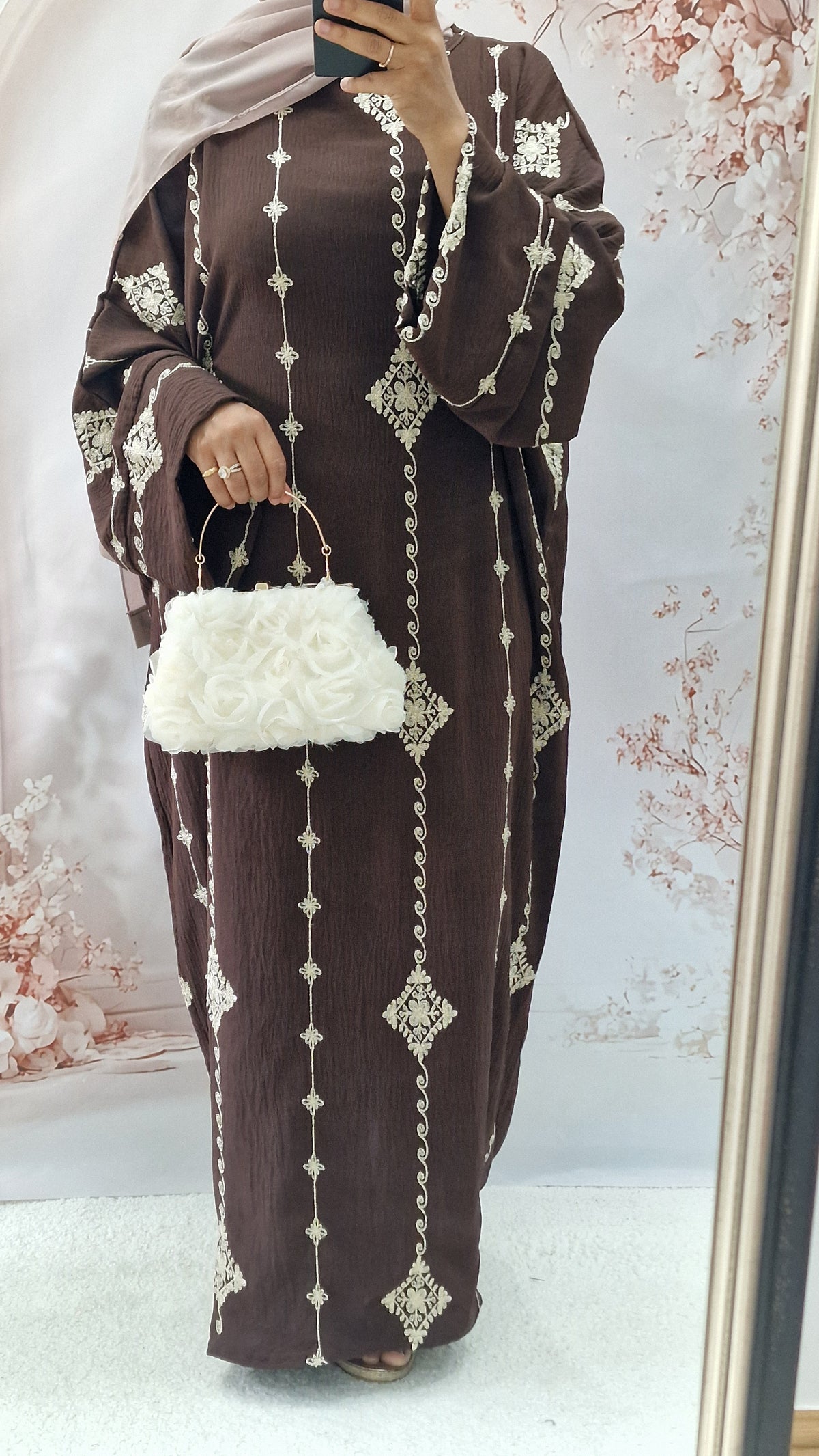 Aalana kaftan