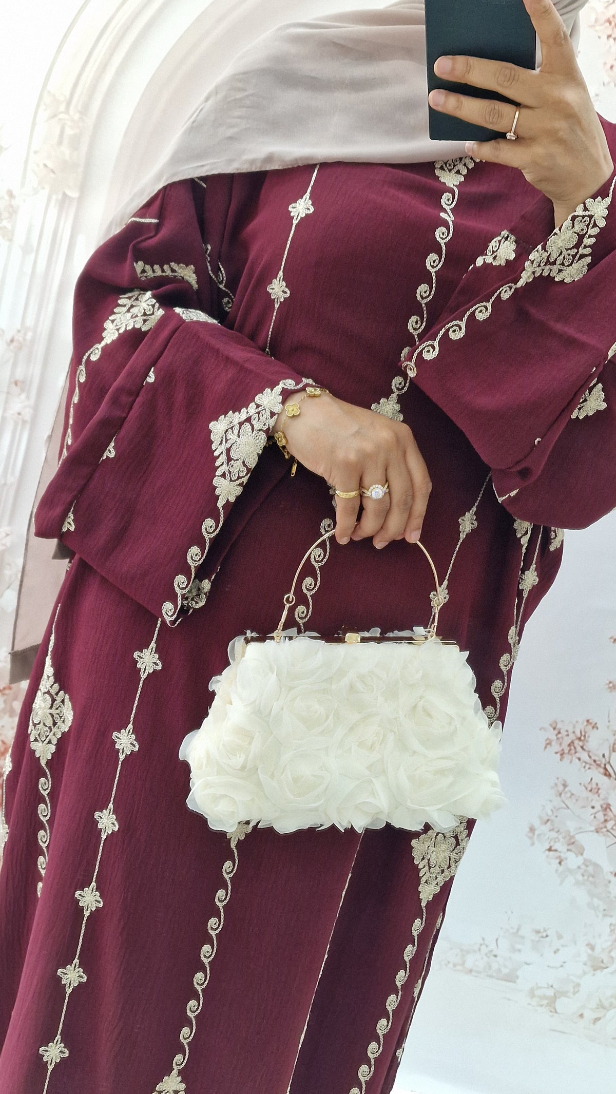 Aalana kaftan