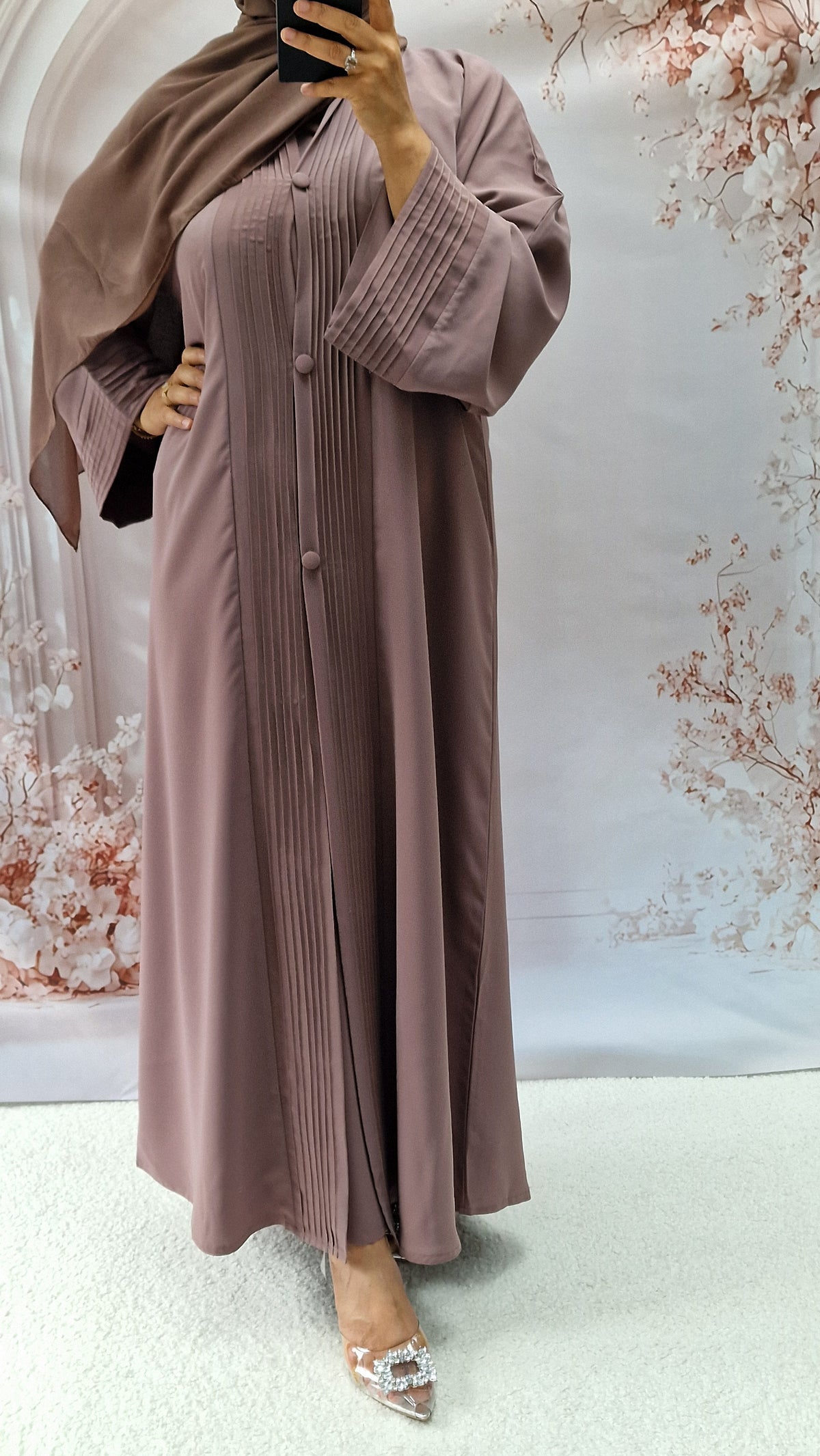 Anica mauve