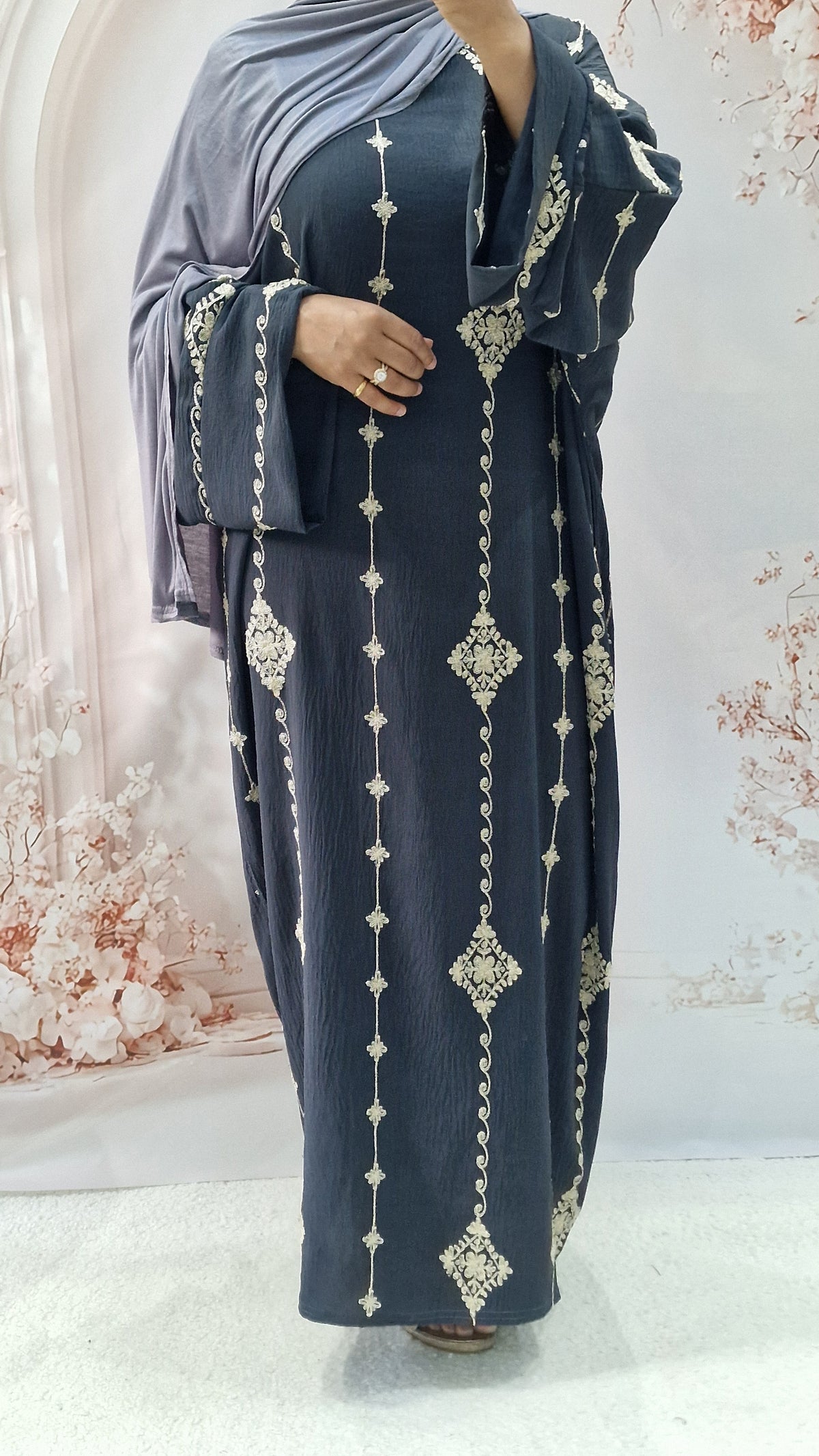 Aalana kaftan