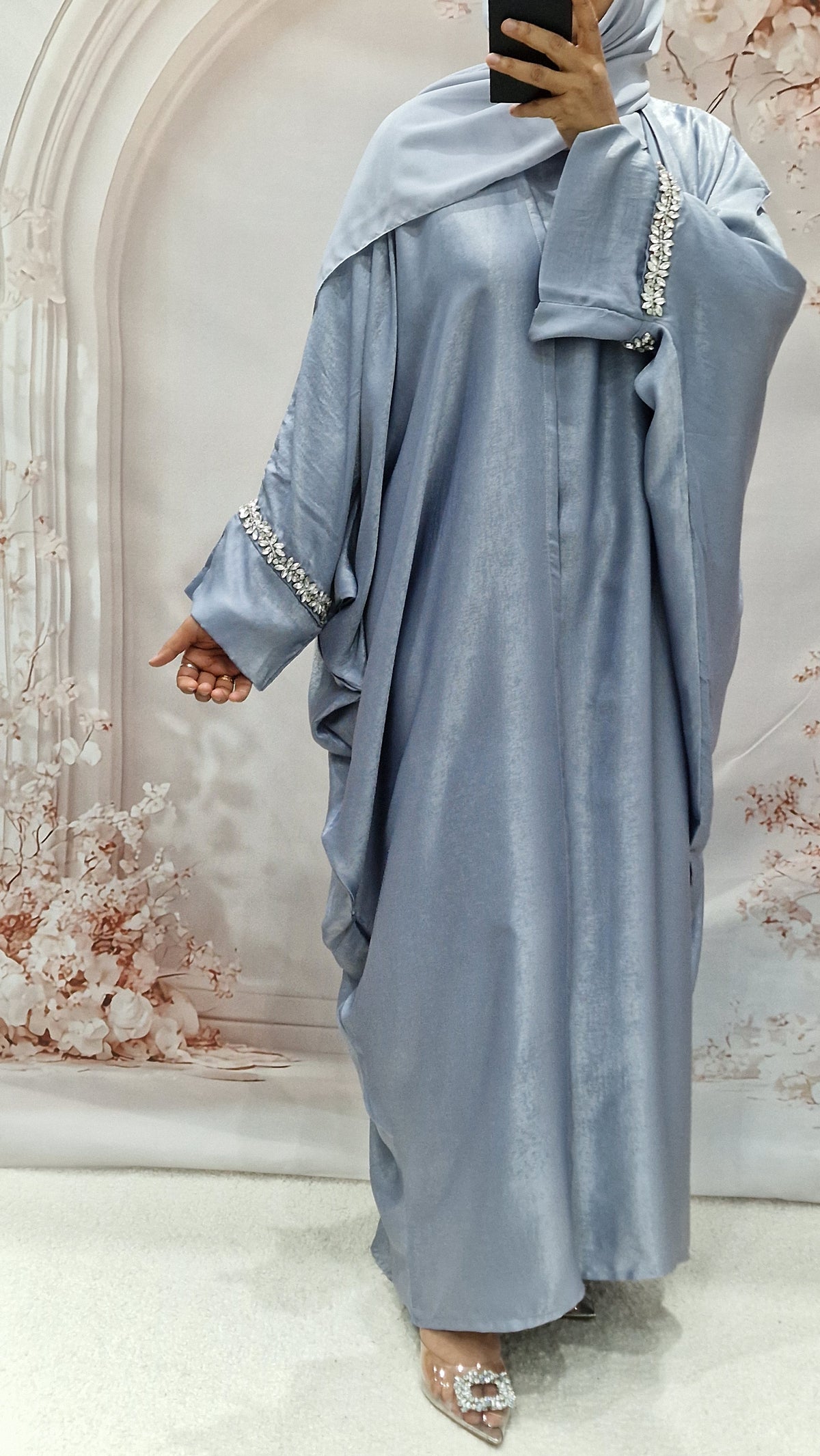 Ava ice blue