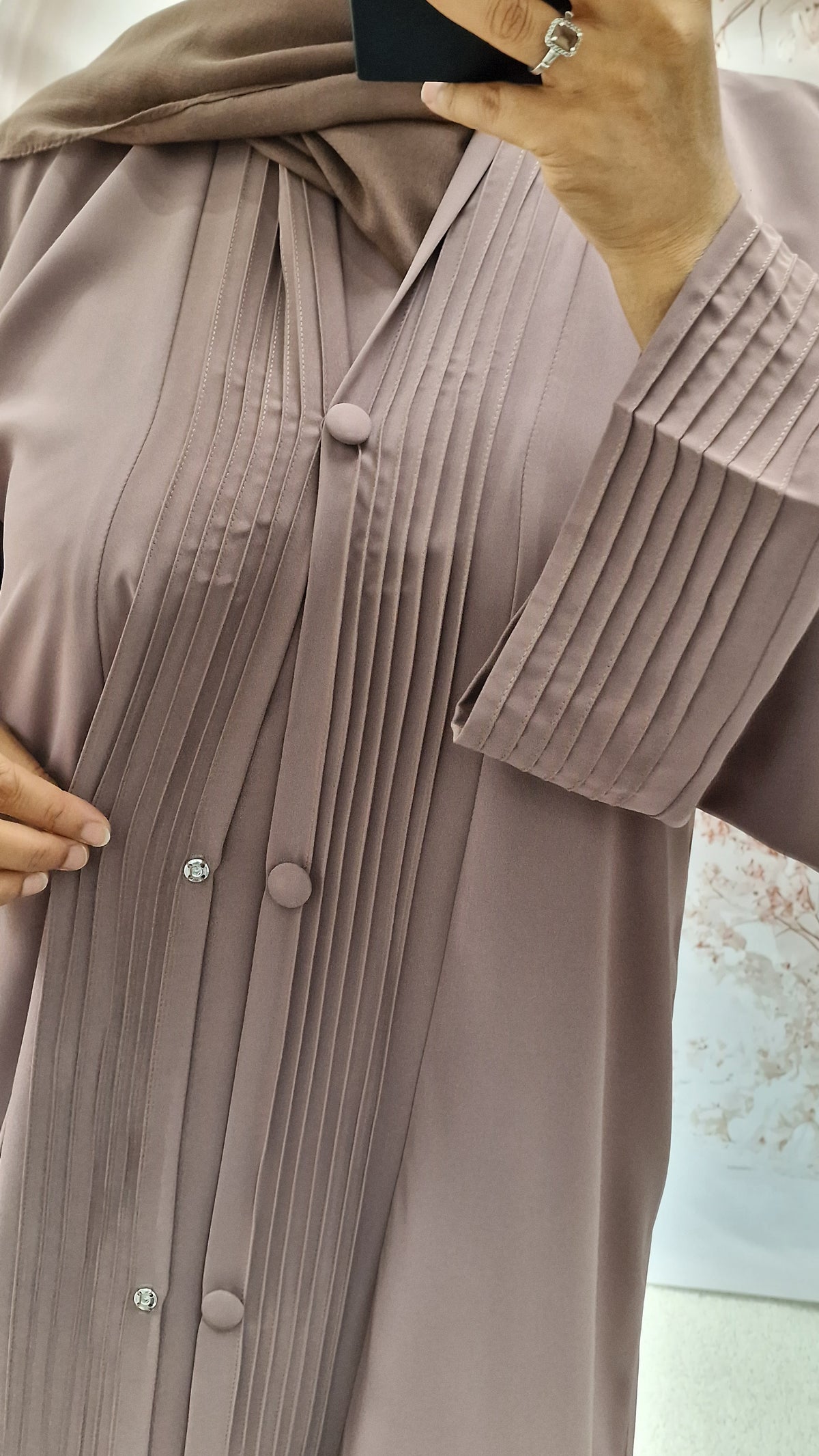 Anica mauve