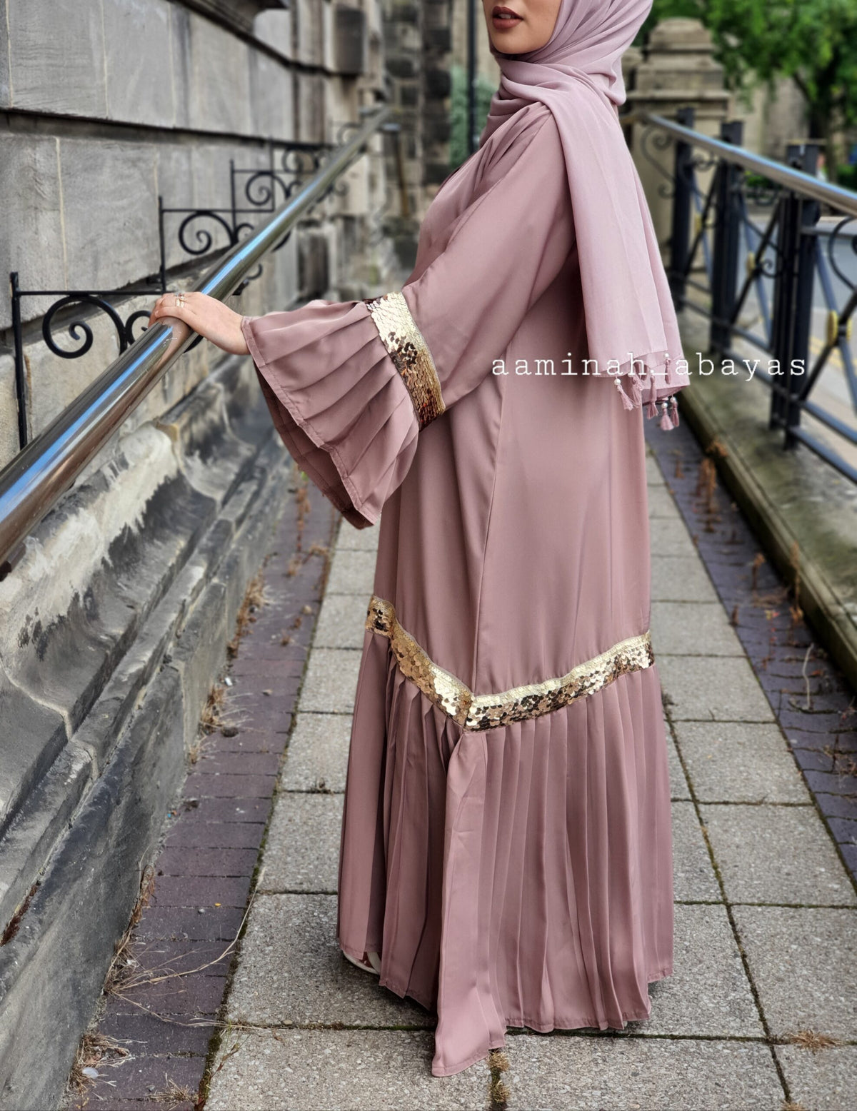 Isma Abaya