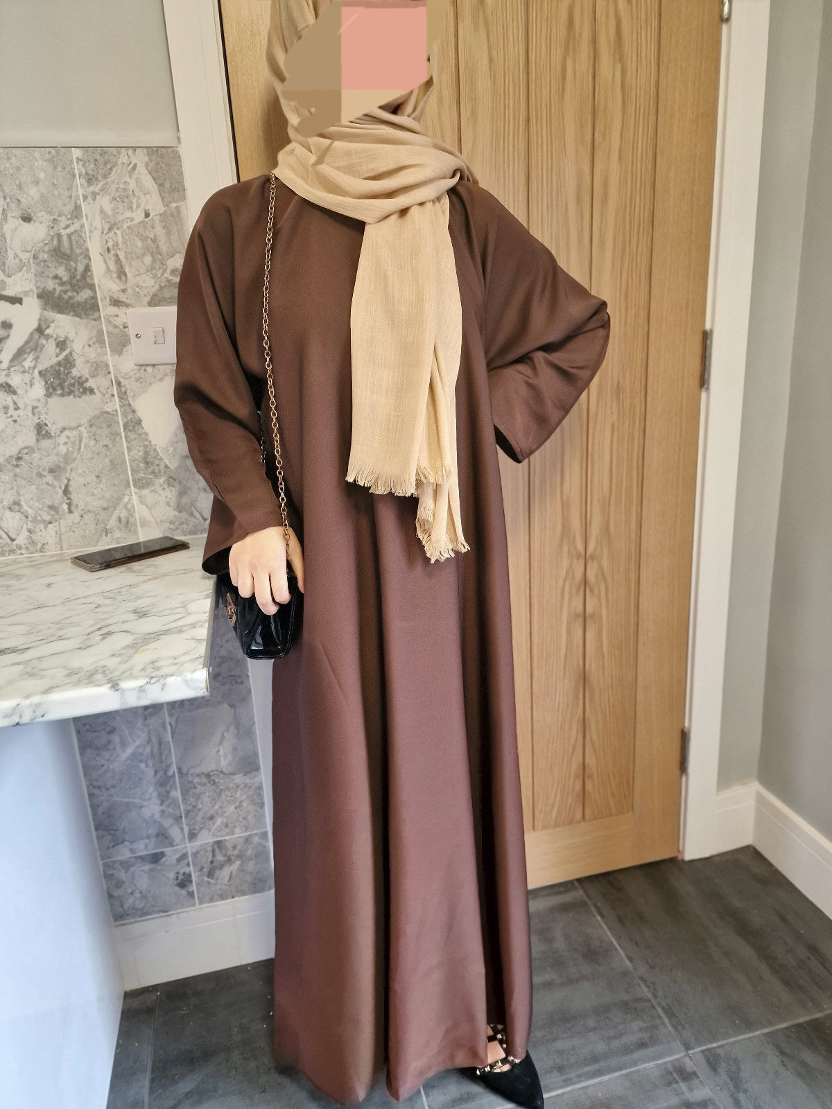 Henna brown