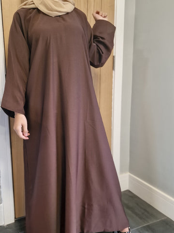 Henna brown