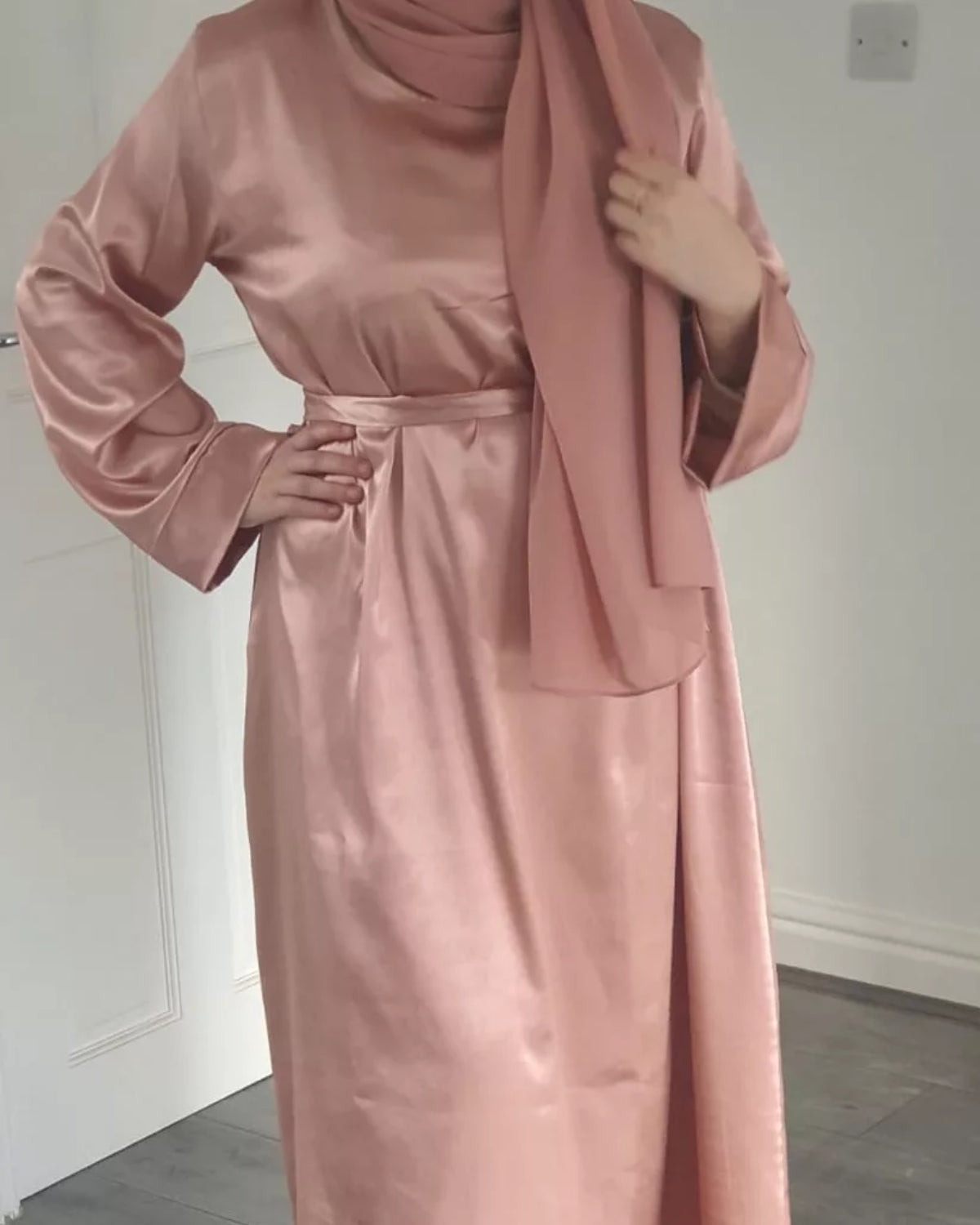 Emily blush pink